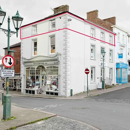 Penthouse Retreat - 2 Bed Flat, Sleeps 4 - Town Centre, Hadrians Apartamento *