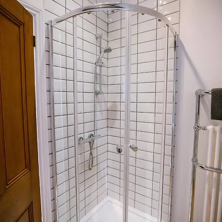 Apartament The Penthouse Apartment, Sleeps 4, Town Centre