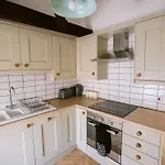 Penthouse Retreat - 2 Bed Flat, Sleeps 4 - Town Centre, Hadrians Апартаменты *